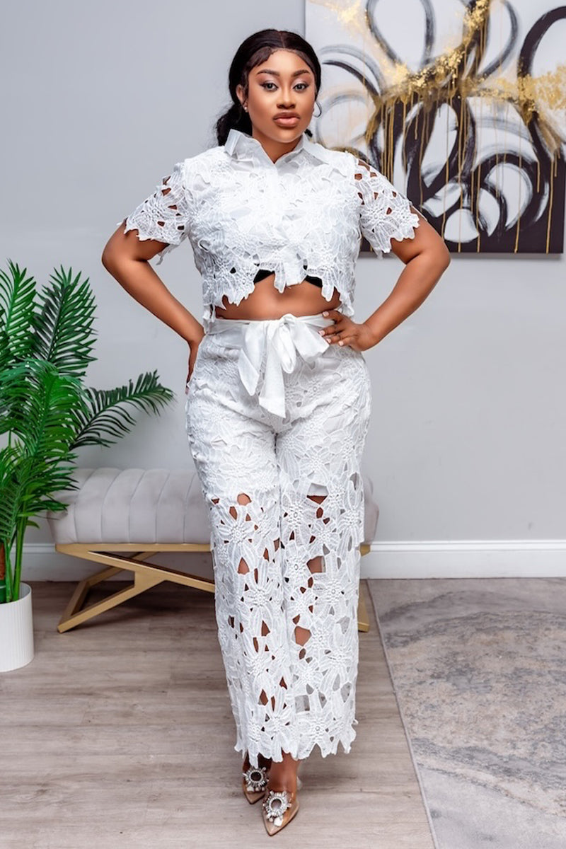 White Blossom Lace Set