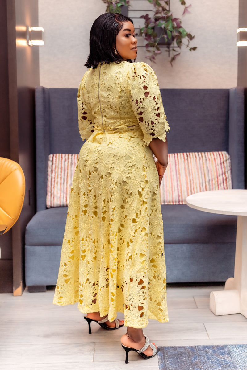 Sunny Blossom Lace Set – Yellow