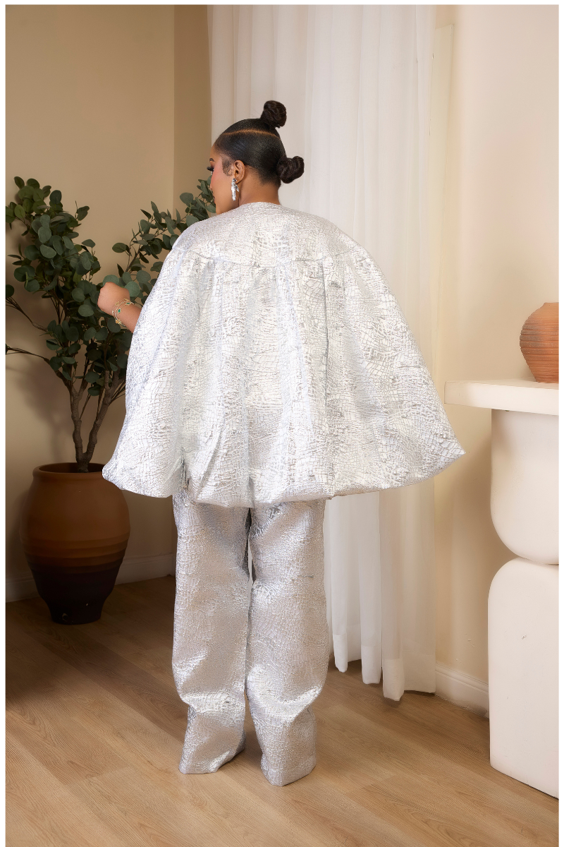 ADAEZE LUXE METALLIC CAPE TOP & WIDE-LEG PANT SET – SILVER & LILAC